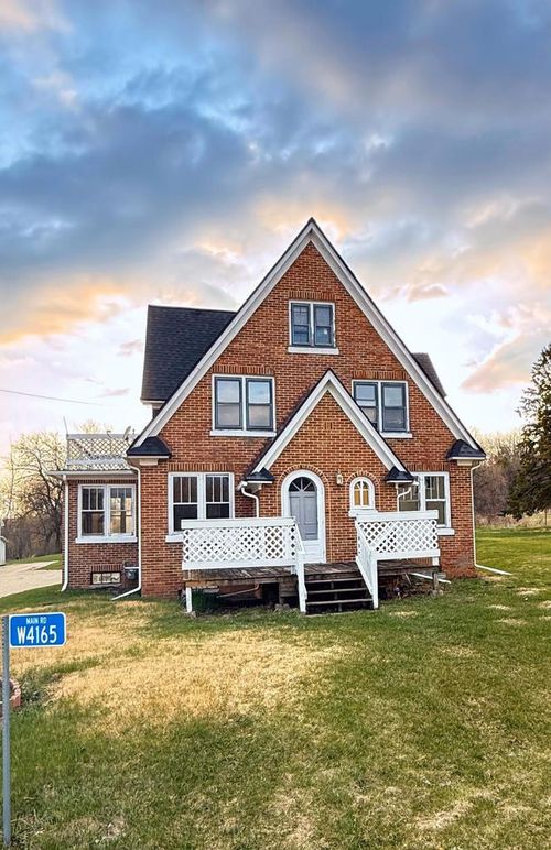 W4165 Main Road, HERMAN, WI, 53073 | Card Image