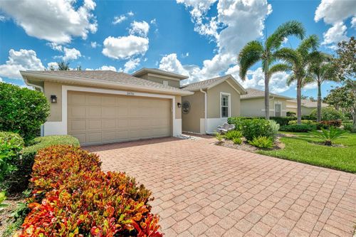 24786 Bonifay Pl, VENICE, FL, 34293-8801 | Card Image
