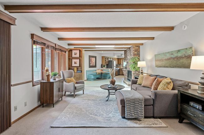 10701 Hopkins Rd, House other with 5 bedrooms, 5 bathrooms and null parking in Bloomington MN | Image 9