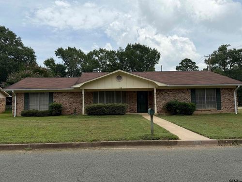 828 Willowcreek Dr, Jacksonville, TX, 75766-3402 | Card Image