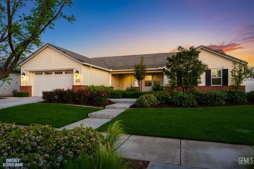 13607 Stonethwaite Ln, Bakersfield, CA, 93311-8742 | Card Image