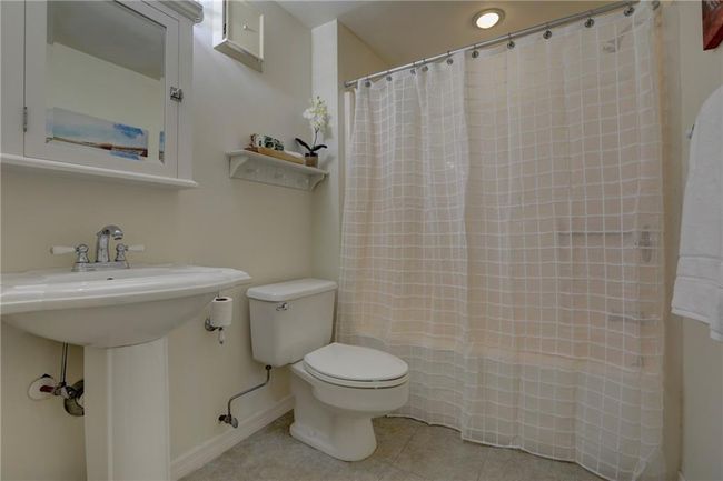 APT-103 - 6155 S Mirror Lake Dr, Condo with 2 bedrooms, 2 bathrooms and null parking in Sebastian FL | Image 23