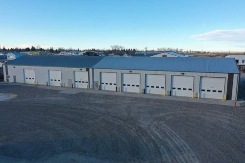 {{alt}} | Card Image