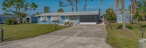 832 E 4th St, ENGLEWOOD, FL, 34223-4409 | Card Image
