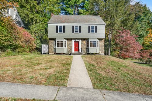 26 Loockerman Ave, Poughkeepsie, NY, 12601-5028 | Card Image