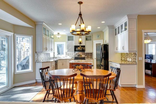 131 Patterson Drive Sw, House other with 5 bedrooms, 4 bathrooms and 4 parking in Calgary AB | Image 21