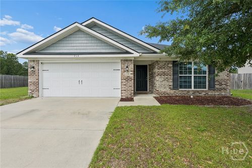 713 Highgrove Ct, Hinesville, GA, 31313-2868 | Card Image