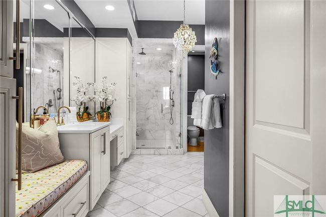 Primary Bathroom | Image 30