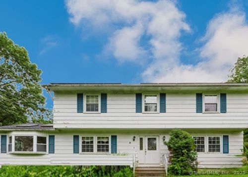 2 Rolf Dr, Danbury, CT, 06810-7246 | Card Image