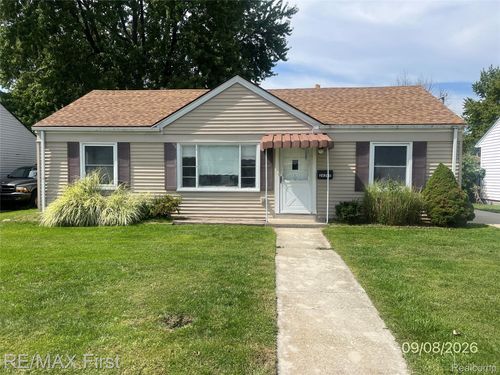 26285 Normandy St, Roseville, MI, 48066-3567 | Card Image