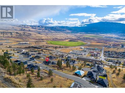 2760 Peregrine Way, House other with 4 bedrooms, 3 bathrooms and 2 parking in Merritt BC | Image 3