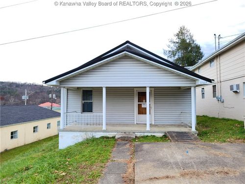 8027 Court Ave, Hamlin, WV, 25523-1421 | Card Image