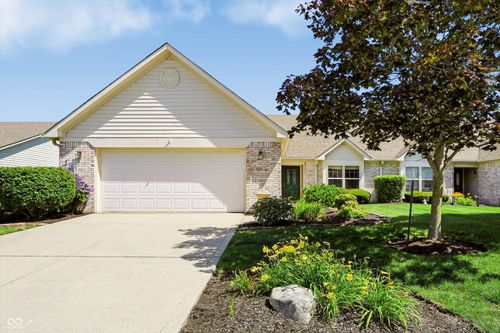 1636 Fairfield Cir, Greenfield, IN, 46140-8097 | Card Image