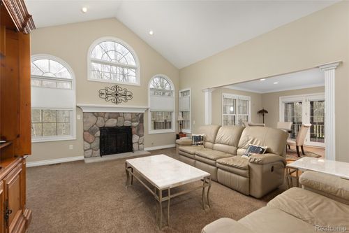 1520 Houghton Trl, Ortonville, MI, 48462-8402 | Card Image