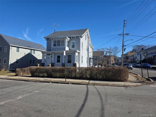 147 Union Ave, Peekskill, NY, 10566-3481 | Card Image