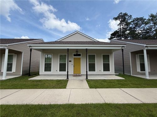 120 Christian Ln, Slidell, LA, 70458-1349 | Card Image
