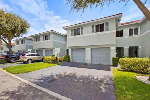 3712 Sonoma Dr, Riviera Beach, FL, 33404-1884 | Card Image
