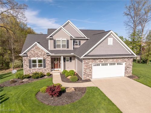 973 Bering Dr, Canal Fulton, OH, 44614-8004 | Card Image