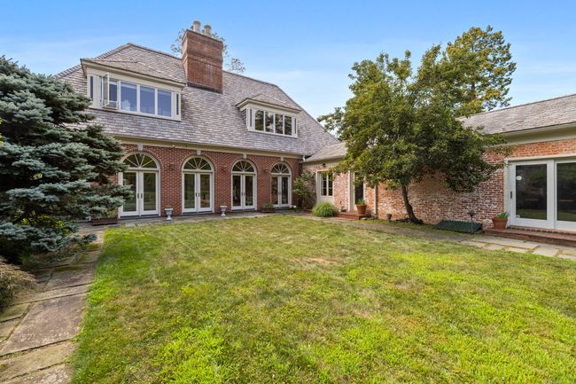 37 Green Acre Ln, House other with 7 bedrooms, 6 bathrooms and null parking in Westport CT | Image 21