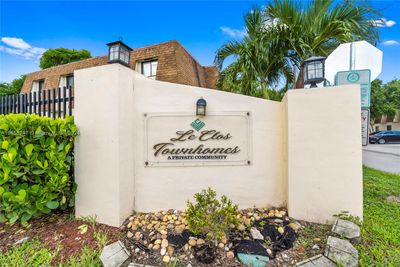 160 - 160 San Remo Blvd, Townhouse with 3 bedrooms, 2 bathrooms and null parking in North Lauderdale FL | Image 1