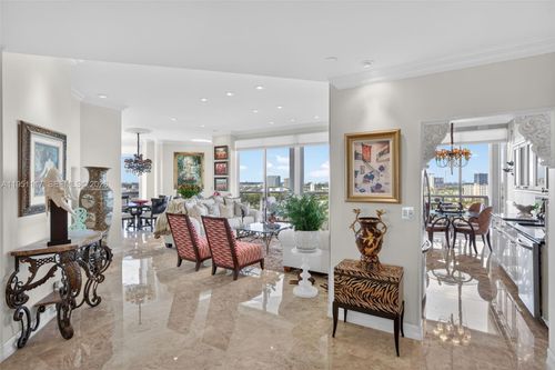 ph2-3598 Yacht Club Dr, Aventura, FL, 33180-4009 | Card Image