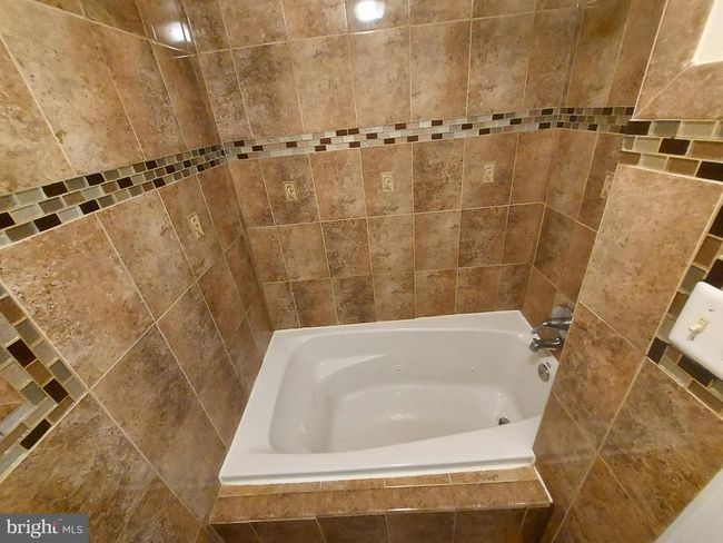 611 60 Th Pl, House other with 1 bedrooms, 2 bathrooms and null parking in FAIRMOUNT HEIGHTS MD | Image 30