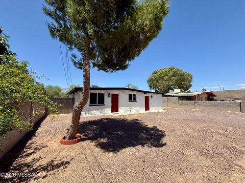 5245 E Camden Street, Tucson, AZ, 85712 | Card Image