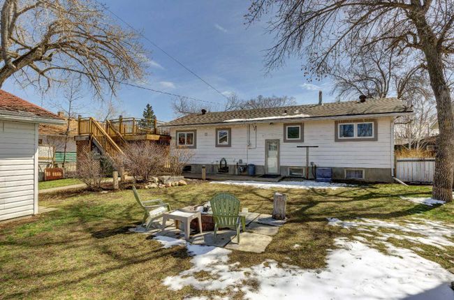 638 1 Street S, Home with 5 bedrooms, 2 bathrooms and 4 parking in Vulcan AB | Image 29