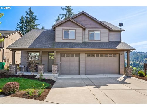 810 Se Darrow Rd, Estacada, OR, 97023-7439 | Card Image
