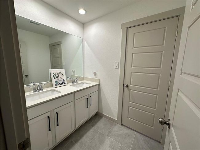 Secondary Bath With Dual Sinks | Image 36