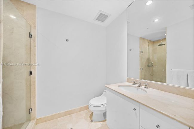 APT-3207 - 100 S Pointe Dr, Condo with 4 bedrooms, 5 bathrooms and null parking in Miami Beach FL | Image 27