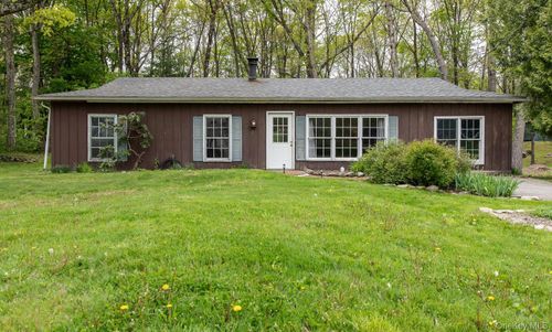 53 Paffendorf Dr, Newburgh, NY, 12550-1717 | Card Image