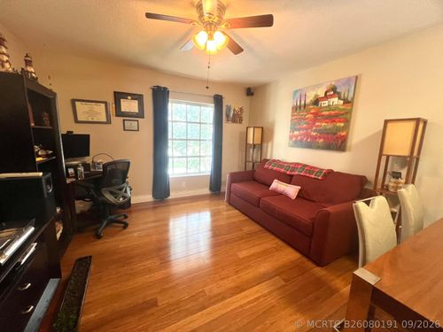 227-2151 Ne 68th St, Fort Lauderdale, FL, 33308-1149 | Card Image