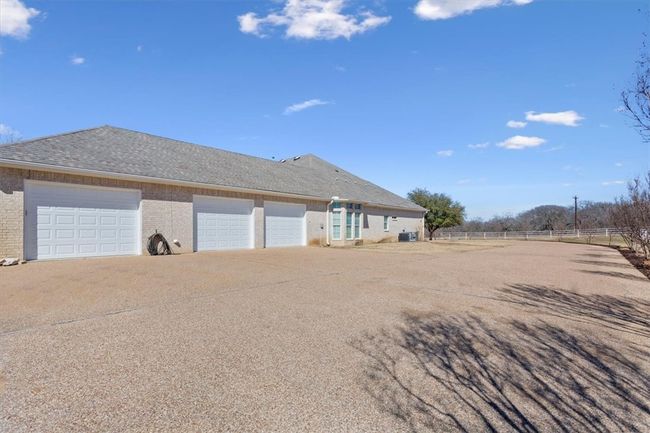 1001 Fm 3370, House other with 3 bedrooms, 3 bathrooms and 3 parking in Aquilla TX | Image 6