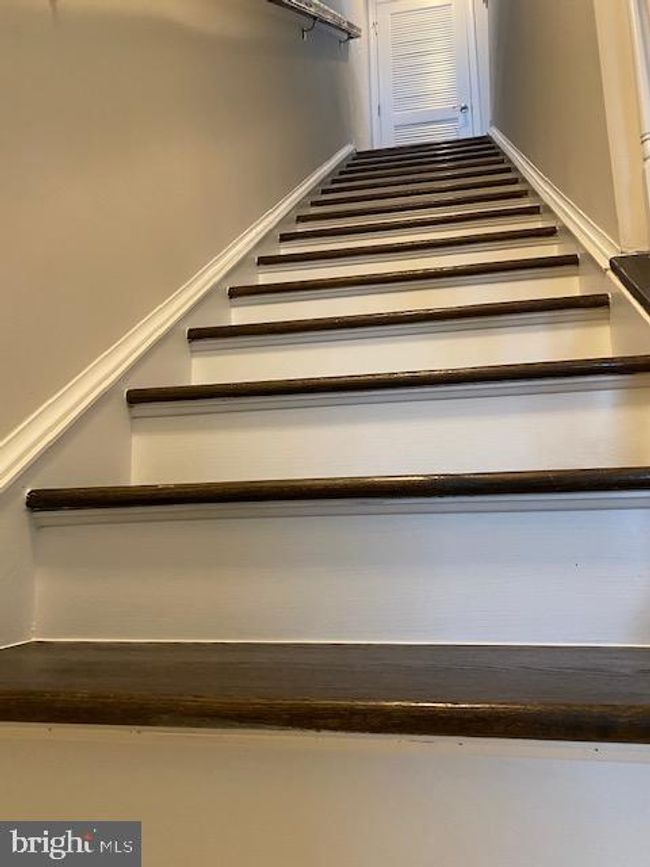 22370 Lucas Ter, Townhouse with 3 bedrooms, 4 bathrooms and null parking in ASHBURN VA | Image 26