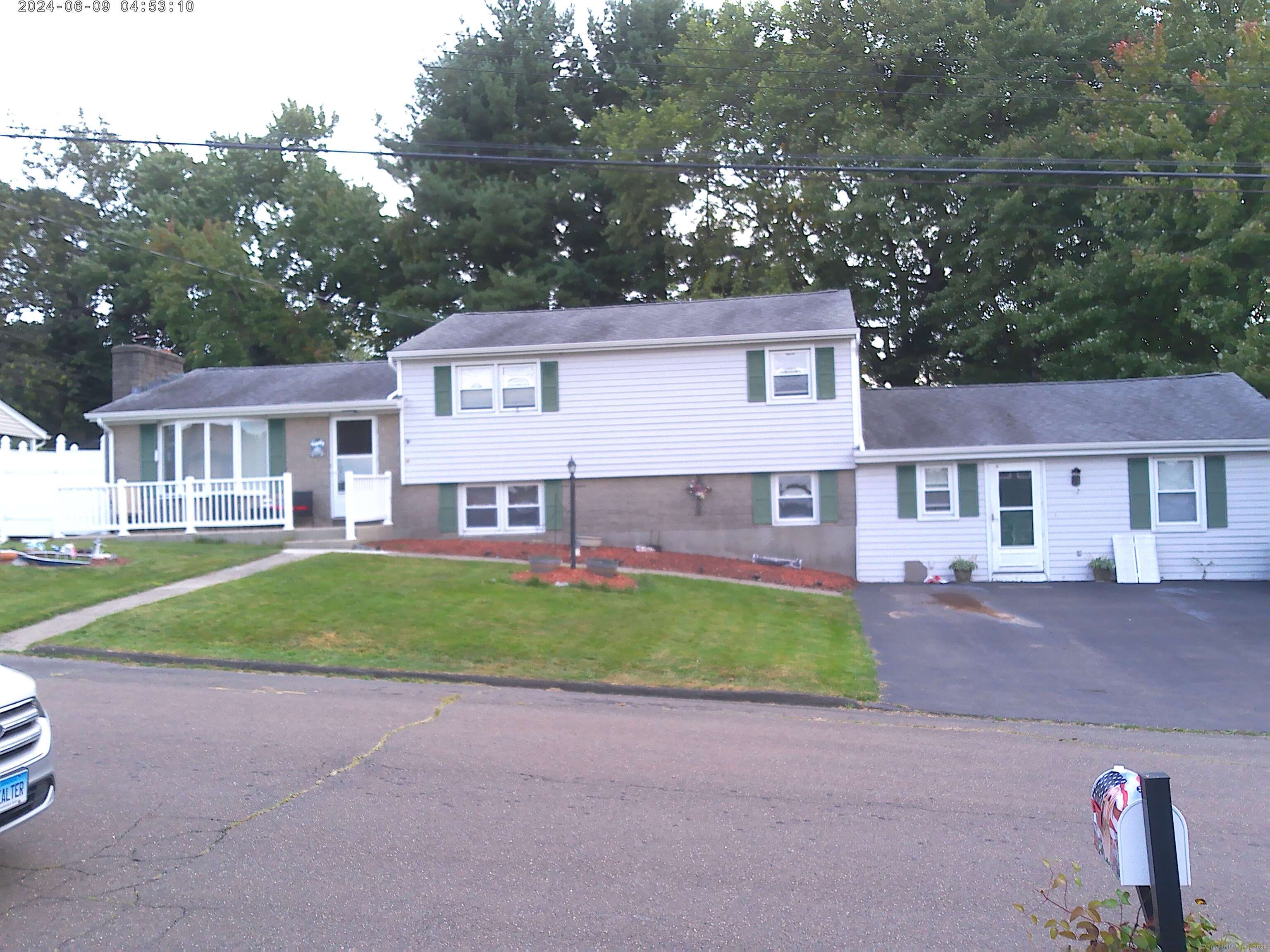 Bailey Dr, West Haven, CT 06516