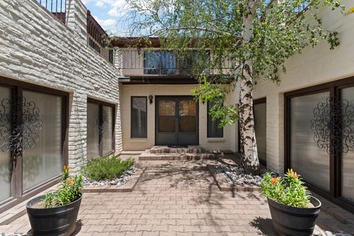 320 Valle Del Sol Rd, White Rock, NM, 87547-3545 | Card Image