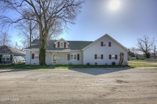 309 S Elm St, Carterville, MO, 64835-1605 | Card Image
