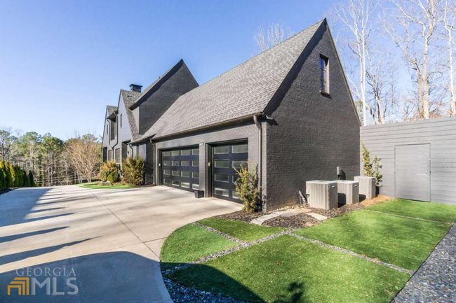 1875 Spalding Dr, House other with 6 bedrooms, 7 bathrooms and 3 parking in Sandy Springs GA | Image 62