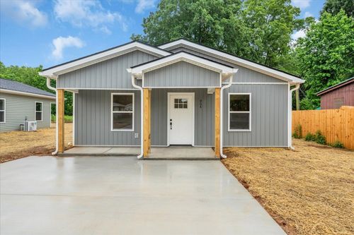 904 East Decherd Street, Tullahoma, TN, 37388 | Card Image