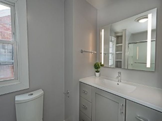 6656 Wilkins Ave, House other with 3 bedrooms, 2 bathrooms and 1 parking in Squirrel Hill PA | Image 16