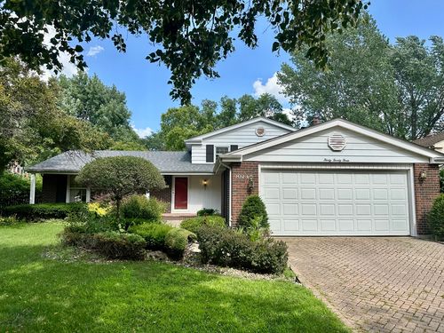 3023 N Windsor Dr, Arlington Heights, IL, 60004-1610 | Card Image