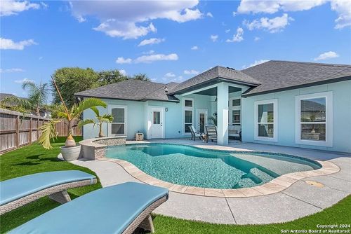 15621 Three Fathoms Bank Dr, Corpus Christi, TX, 78418-6304 | Card Image