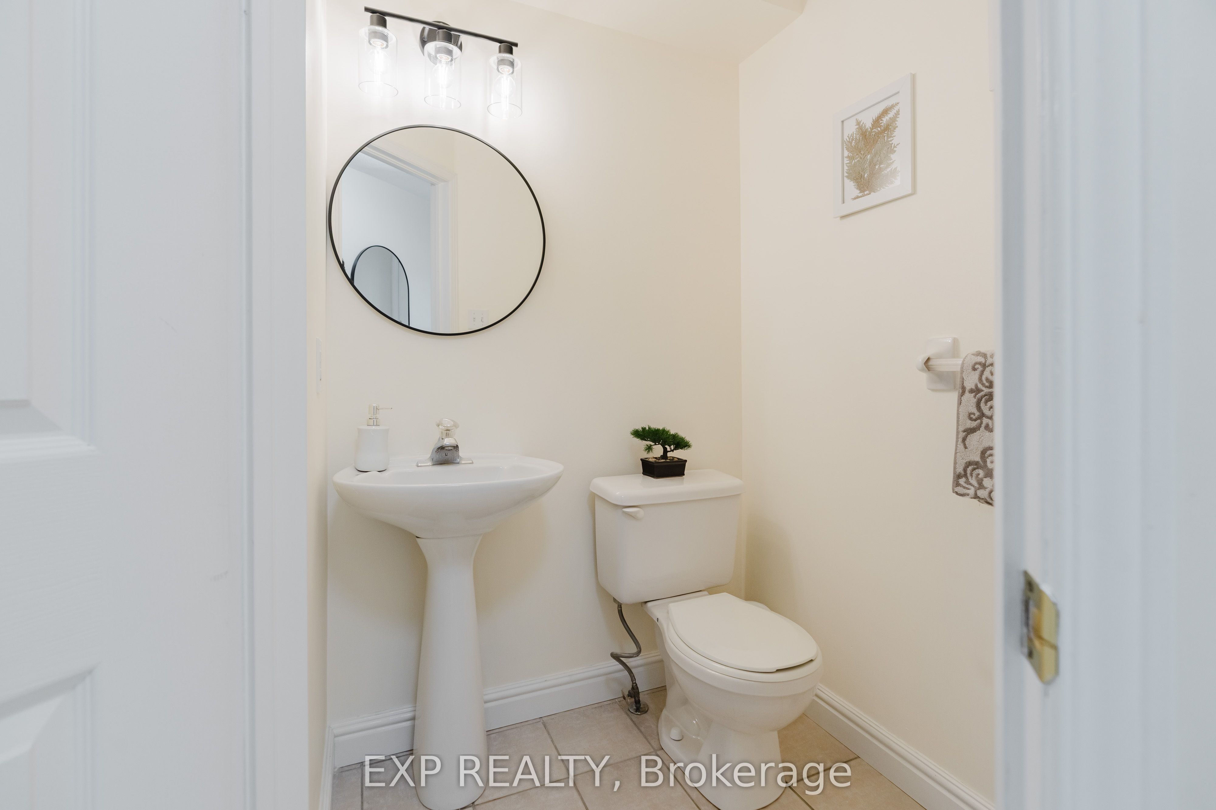 Residential in Barrhaven 2