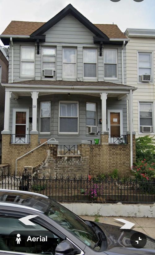 2-28 Zabriskie St, Jersey City, NJ, 07307-2902 | Card Image