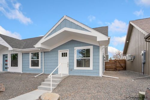 423 Snyder Ave, Cheyenne, WY, 82007-1120 | Card Image