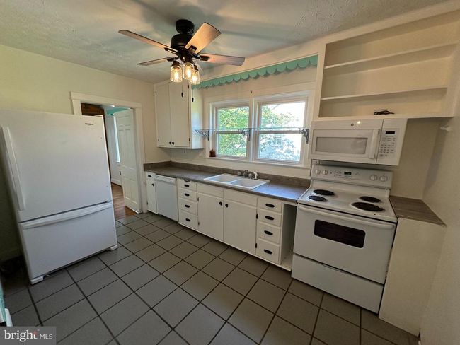 2 Terrace Ln, House other with 3 bedrooms, 2 bathrooms and null parking in Luray VA | Image 17