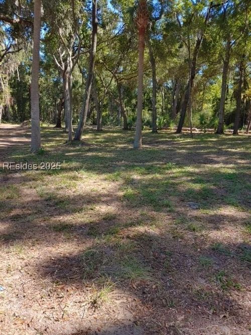 59 Volunteers Rdg, Daufuskie Island, SC, 29915-9303 | Card Image