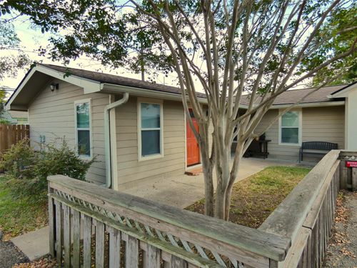 apt-2-507 Houston St, Rosenberg, TX, 77471-1800 | Card Image
