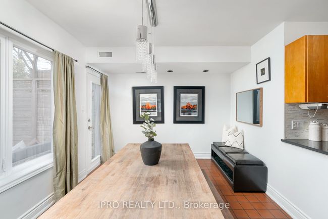 85 Strathcona Ave, House attached with 3 bedrooms, 2 bathrooms and 2 parking in Toronto ON | Image 18